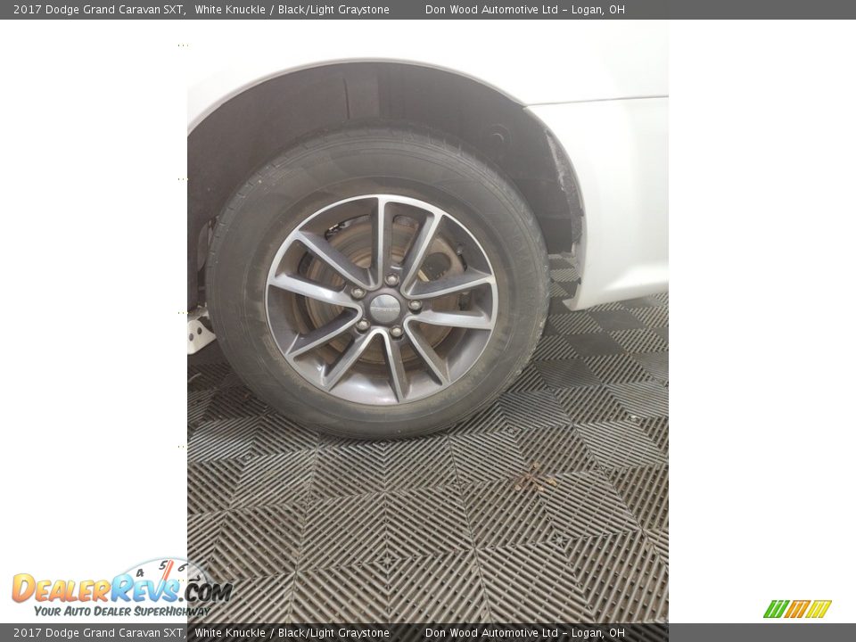 2017 Dodge Grand Caravan SXT White Knuckle / Black/Light Graystone Photo #31