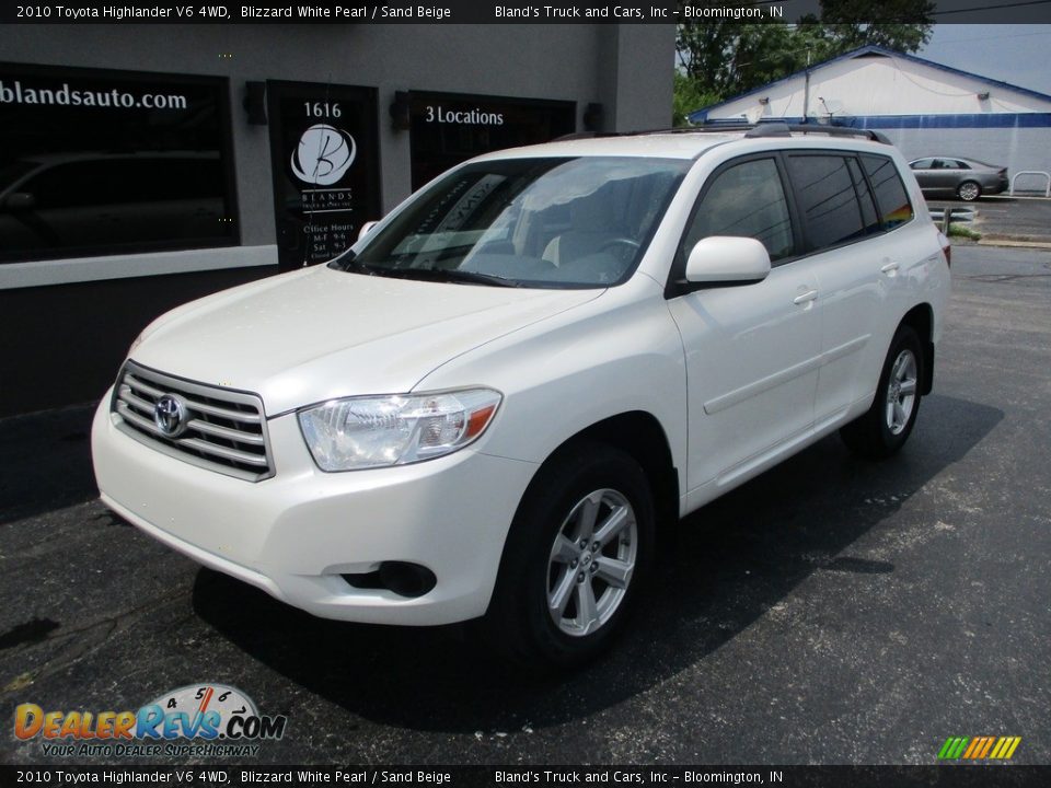 2010 Toyota Highlander V6 4WD Blizzard White Pearl / Sand Beige Photo #2