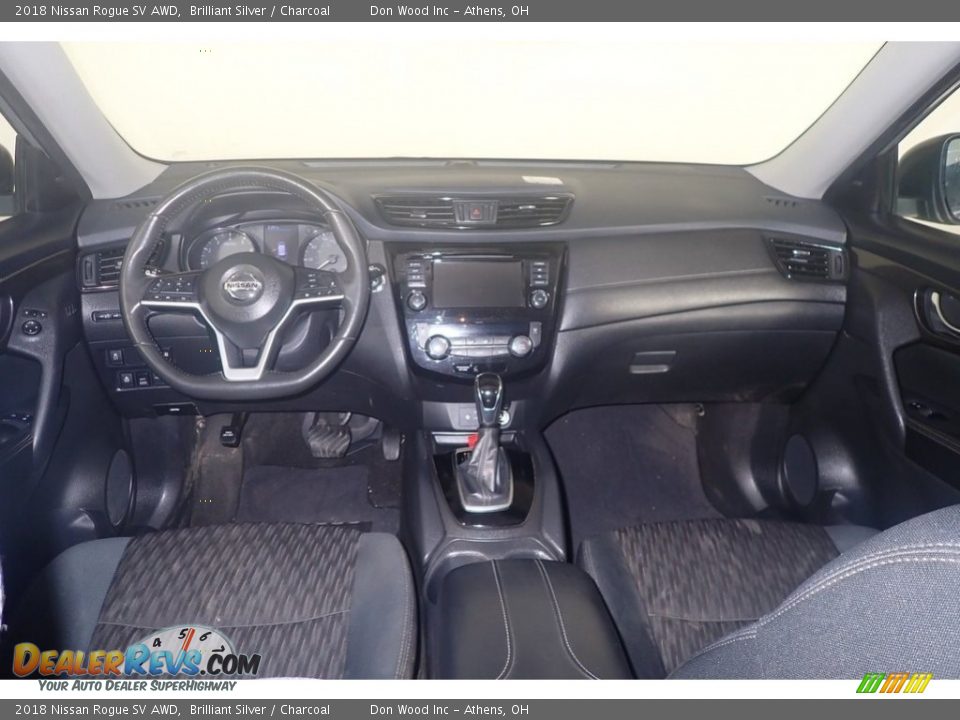 2018 Nissan Rogue SV AWD Brilliant Silver / Charcoal Photo #27
