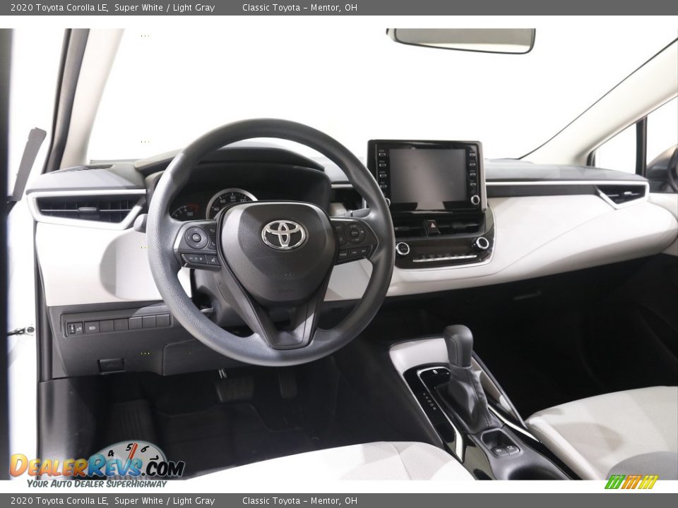2020 Toyota Corolla LE Super White / Light Gray Photo #6
