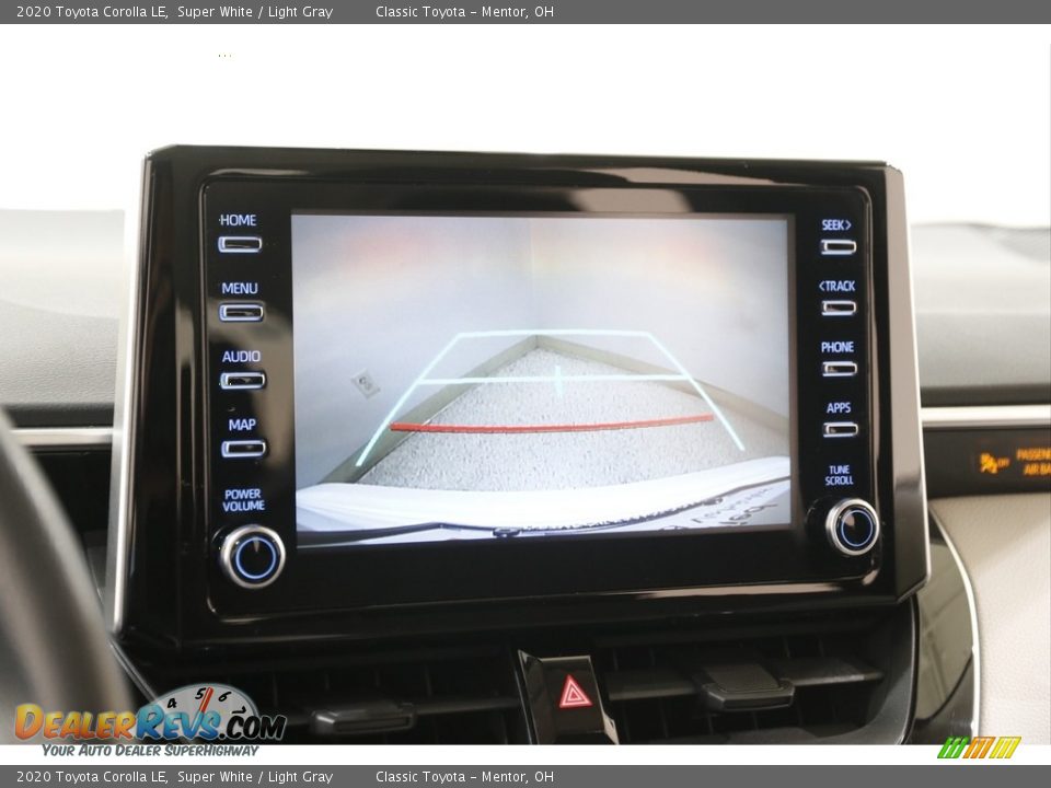 2020 Toyota Corolla LE Super White / Light Gray Photo #11