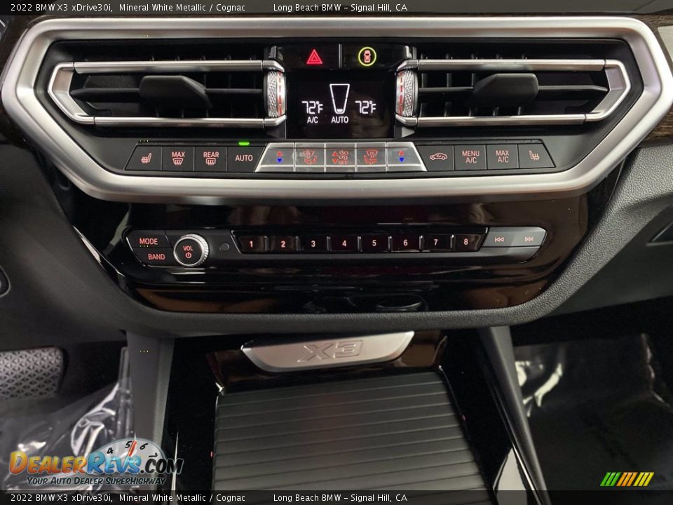 Controls of 2022 BMW X3 xDrive30i Photo #21