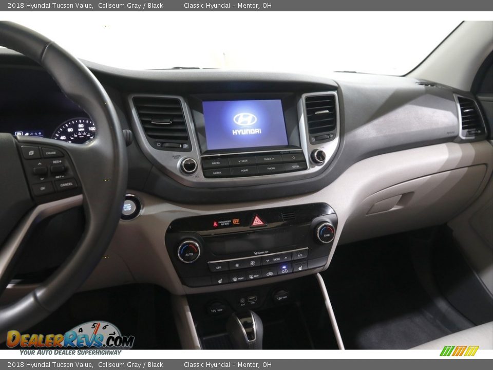 2018 Hyundai Tucson Value Coliseum Gray / Black Photo #9