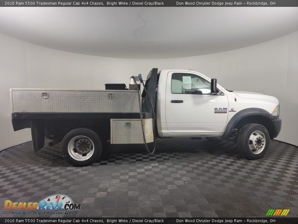 Bright White 2016 Ram 5500 Tradesman Regular Cab 4x4 Chassis Photo #9