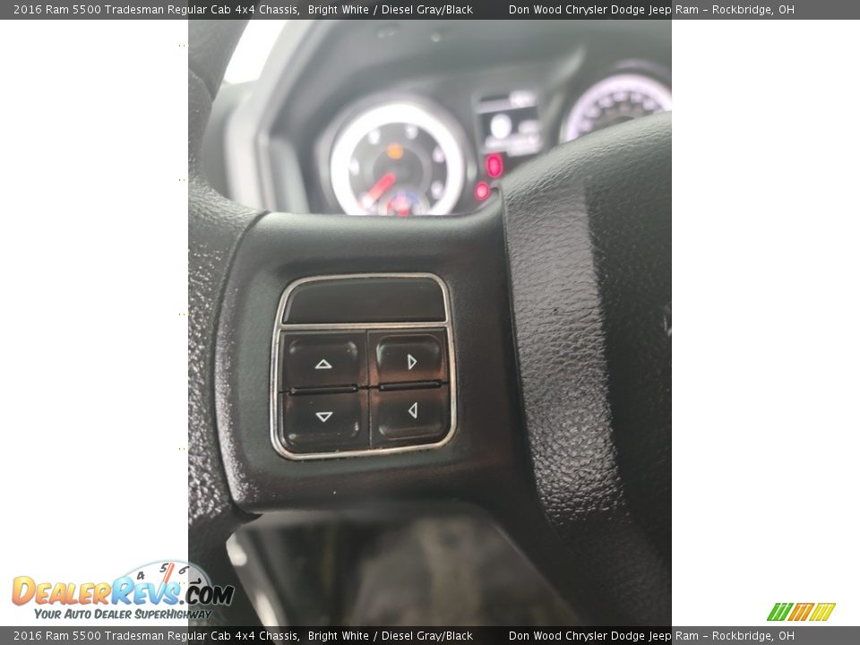 2016 Ram 5500 Tradesman Regular Cab 4x4 Chassis Steering Wheel Photo #19