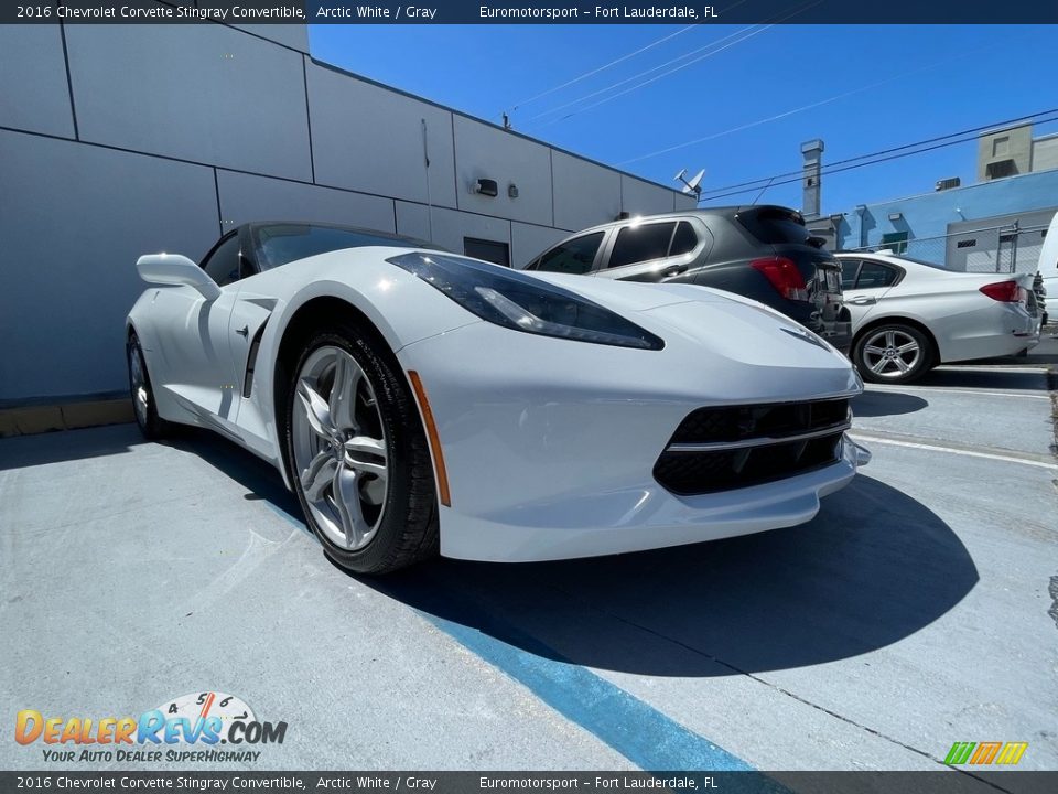 2016 Chevrolet Corvette Stingray Convertible Arctic White / Gray Photo #19