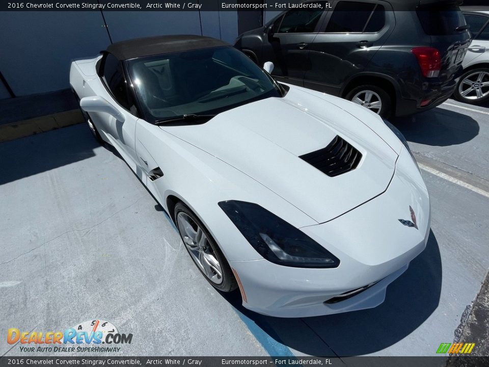 2016 Chevrolet Corvette Stingray Convertible Arctic White / Gray Photo #20