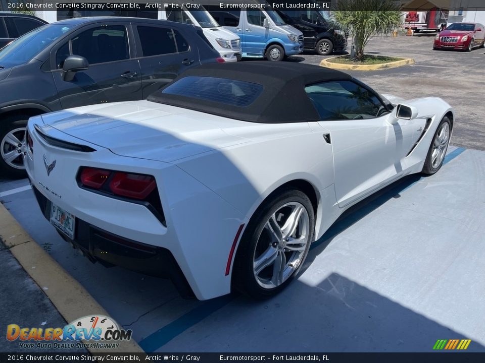 2016 Chevrolet Corvette Stingray Convertible Arctic White / Gray Photo #34
