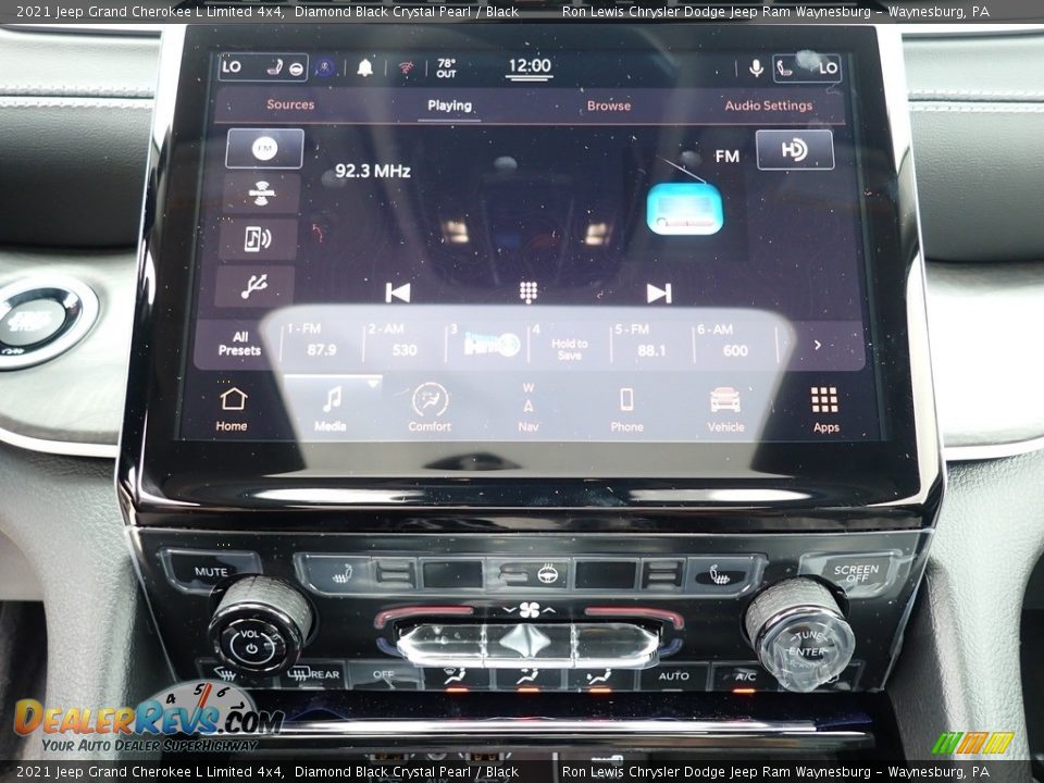 2021 Jeep Grand Cherokee L Limited 4x4 Diamond Black Crystal Pearl / Black Photo #20