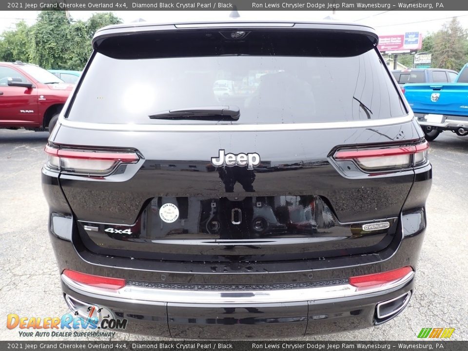 2021 Jeep Grand Cherokee Overland 4x4 Diamond Black Crystal Pearl / Black Photo #4