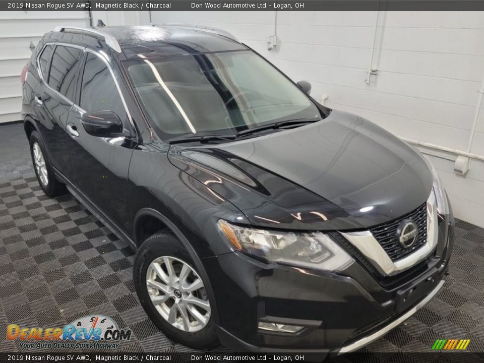 2019 Nissan Rogue SV AWD Magnetic Black / Charcoal Photo #2
