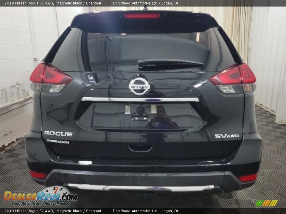 2019 Nissan Rogue SV AWD Magnetic Black / Charcoal Photo #6