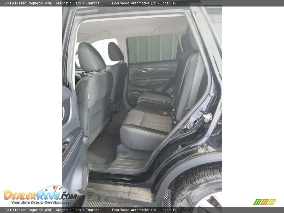 2019 Nissan Rogue SV AWD Magnetic Black / Charcoal Photo #23