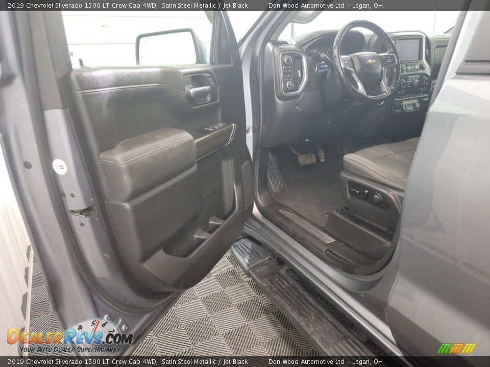 2019 Chevrolet Silverado 1500 LT Crew Cab 4WD Satin Steel Metallic / Jet Black Photo #10