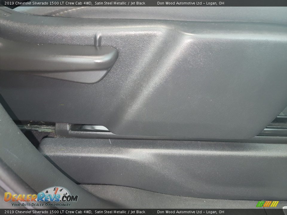 2019 Chevrolet Silverado 1500 LT Crew Cab 4WD Satin Steel Metallic / Jet Black Photo #26