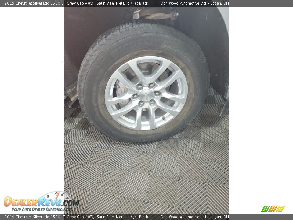 2019 Chevrolet Silverado 1500 LT Crew Cab 4WD Satin Steel Metallic / Jet Black Photo #28