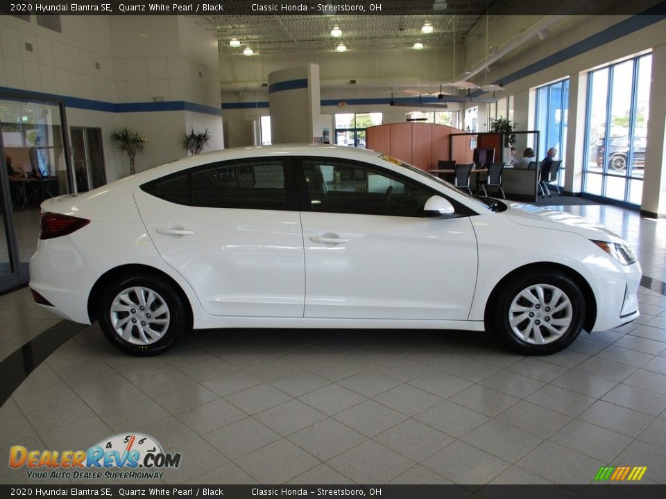 2020 Hyundai Elantra SE Quartz White Pearl / Black Photo #4