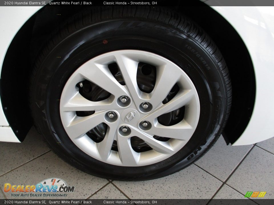 2020 Hyundai Elantra SE Wheel Photo #5
