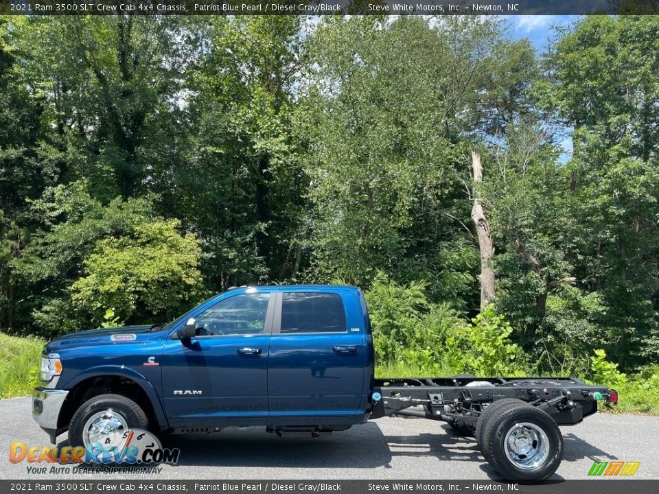 2021 Ram 3500 SLT Crew Cab 4x4 Chassis Patriot Blue Pearl / Diesel Gray/Black Photo #1