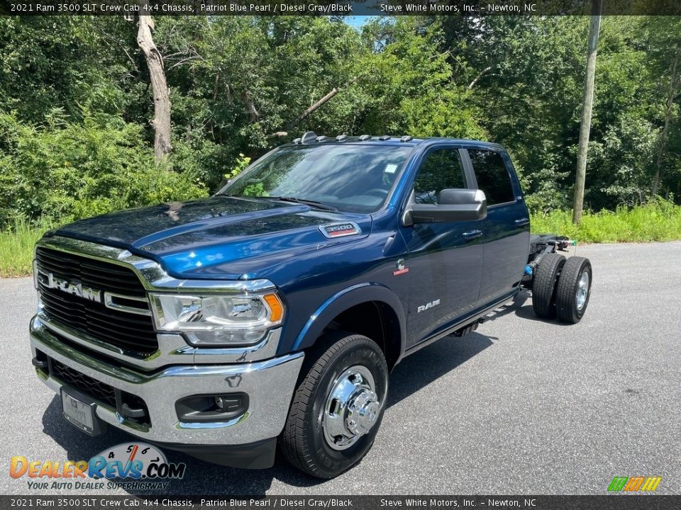 2021 Ram 3500 SLT Crew Cab 4x4 Chassis Patriot Blue Pearl / Diesel Gray/Black Photo #2