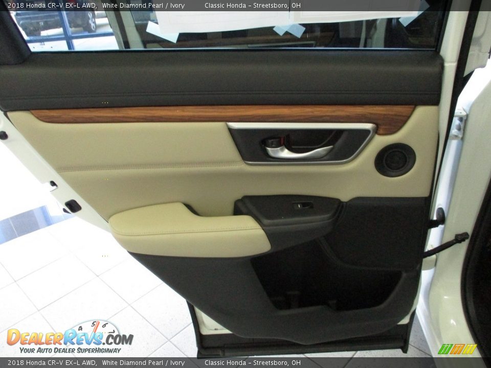 2018 Honda CR-V EX-L AWD White Diamond Pearl / Ivory Photo #23