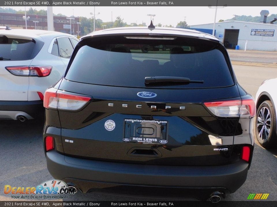 2021 Ford Escape SE 4WD Agate Black Metallic / Ebony Photo #4