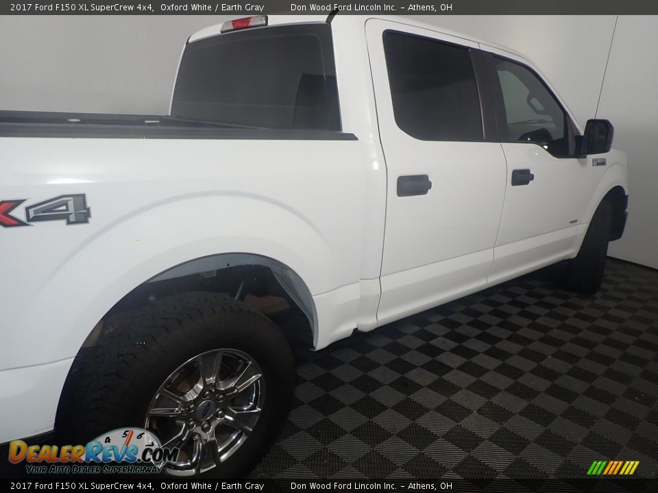 2017 Ford F150 XL SuperCrew 4x4 Oxford White / Earth Gray Photo #17