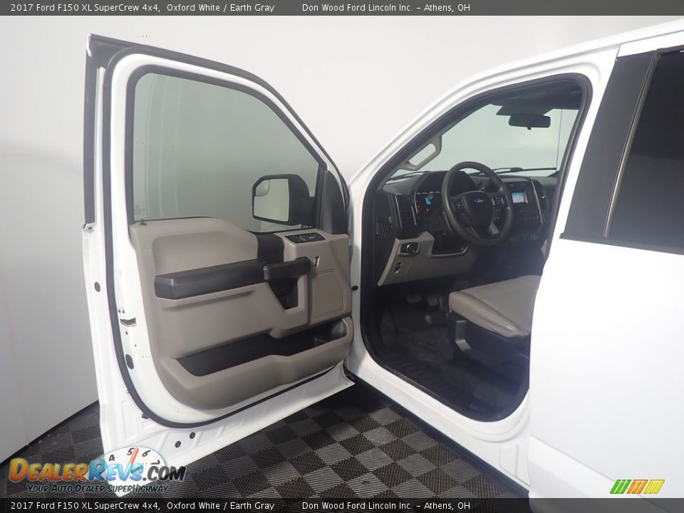 2017 Ford F150 XL SuperCrew 4x4 Oxford White / Earth Gray Photo #18