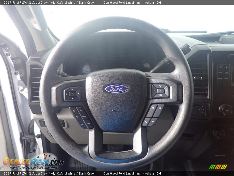 2017 Ford F150 XL SuperCrew 4x4 Oxford White / Earth Gray Photo #25