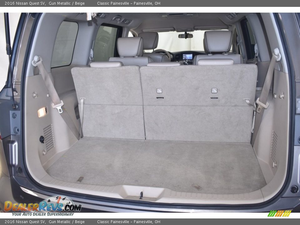 2016 Nissan Quest SV Trunk Photo #10