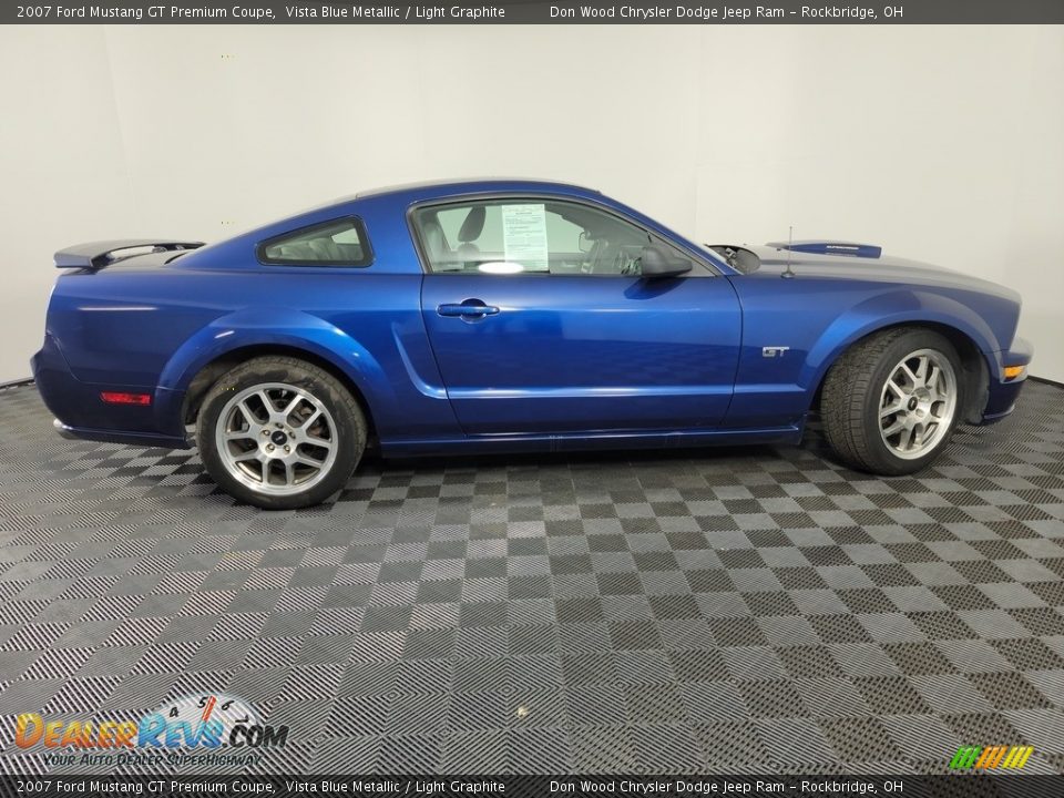 2007 Ford Mustang GT Premium Coupe Vista Blue Metallic / Light Graphite Photo #9