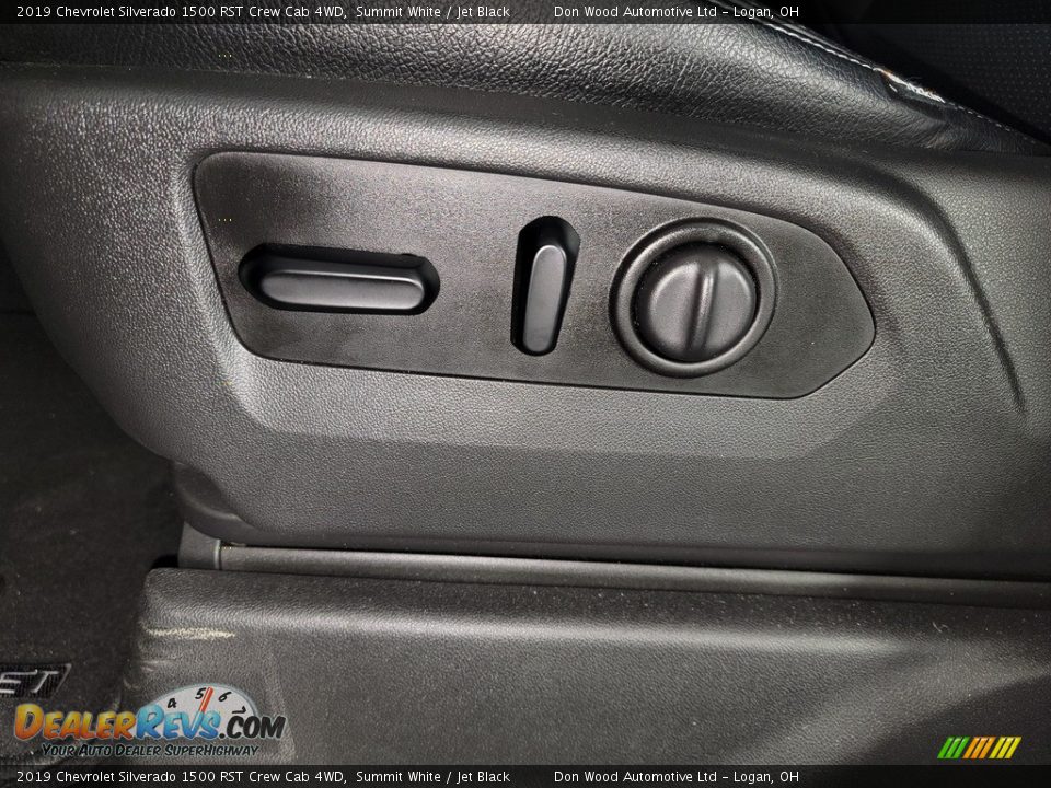 2019 Chevrolet Silverado 1500 RST Crew Cab 4WD Summit White / Jet Black Photo #18