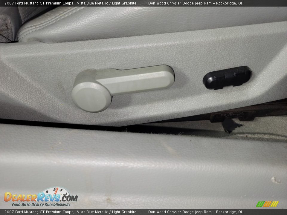 2007 Ford Mustang GT Premium Coupe Vista Blue Metallic / Light Graphite Photo #23