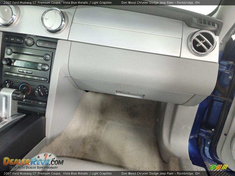 2007 Ford Mustang GT Premium Coupe Vista Blue Metallic / Light Graphite Photo #24