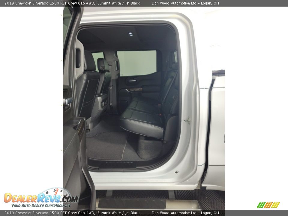 2019 Chevrolet Silverado 1500 RST Crew Cab 4WD Summit White / Jet Black Photo #28