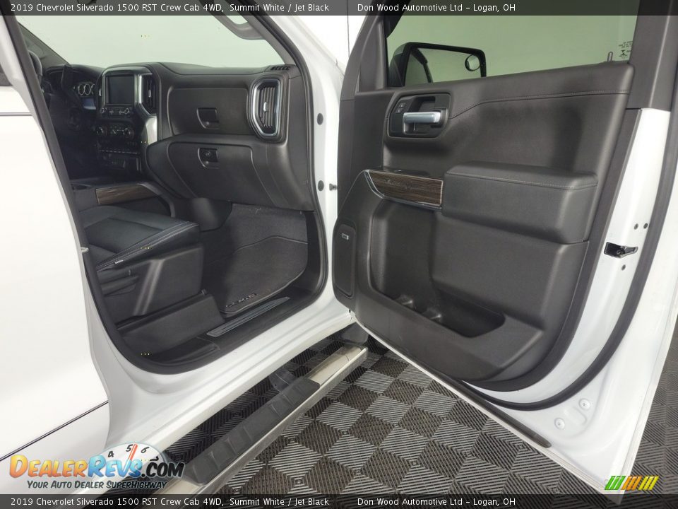 2019 Chevrolet Silverado 1500 RST Crew Cab 4WD Summit White / Jet Black Photo #30