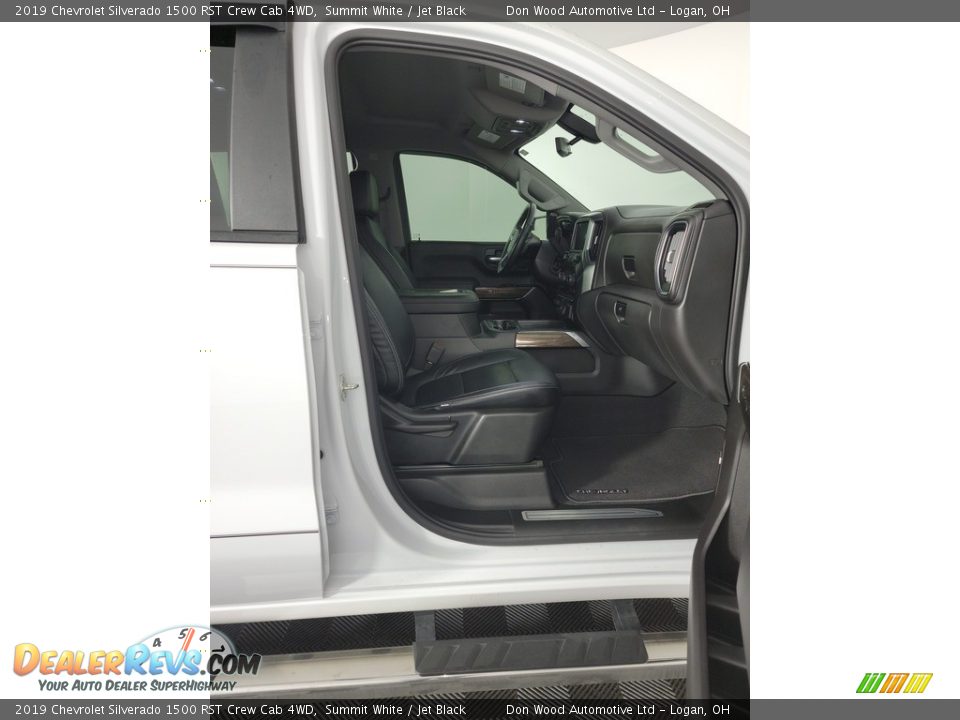 2019 Chevrolet Silverado 1500 RST Crew Cab 4WD Summit White / Jet Black Photo #33