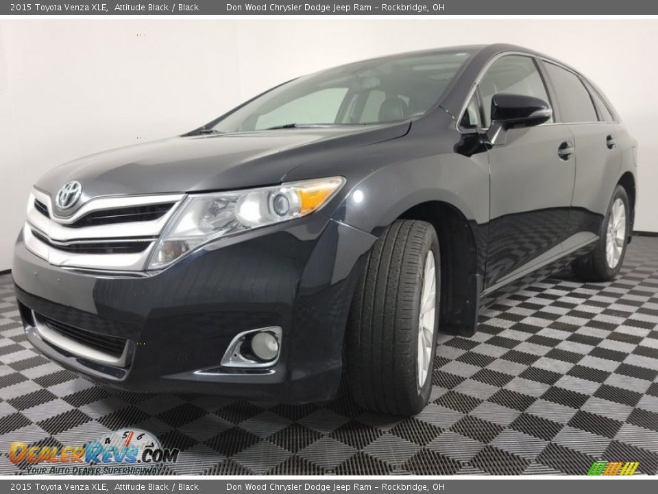 Attitude Black 2015 Toyota Venza XLE Photo #7