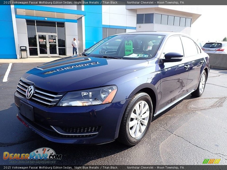 2015 Volkswagen Passat Wolfsburg Edition Sedan Night Blue Metallic / Titan Black Photo #2