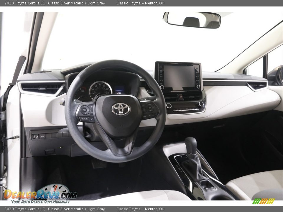 2020 Toyota Corolla LE Classic Silver Metallic / Light Gray Photo #6