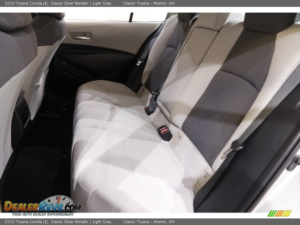 2020 Toyota Corolla LE Classic Silver Metallic / Light Gray Photo #15