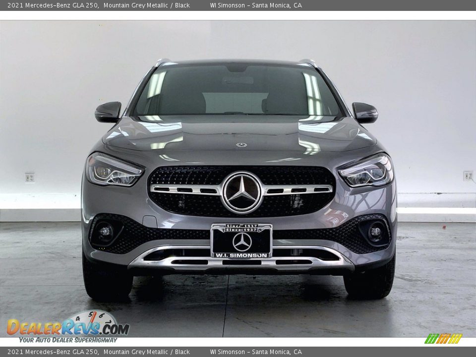 2021 Mercedes-Benz GLA 250 Mountain Grey Metallic / Black Photo #2
