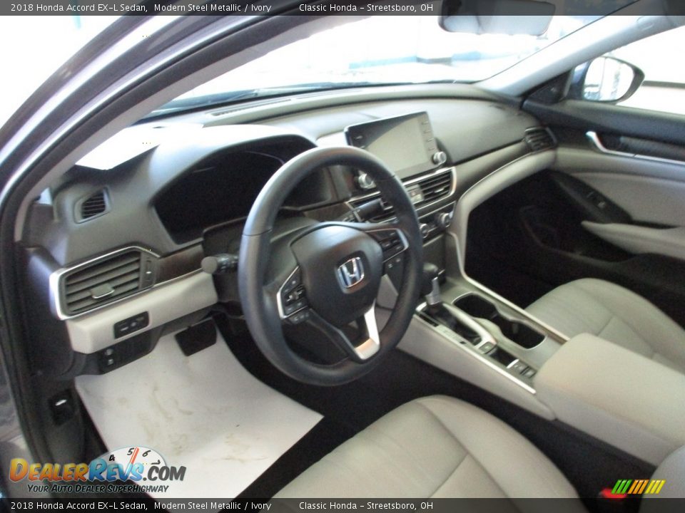 2018 Honda Accord EX-L Sedan Modern Steel Metallic / Ivory Photo #27