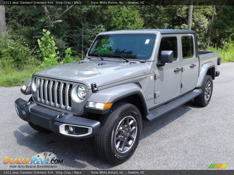 2021 Jeep Gladiator Overland 4x4 Sting-Gray / Black Photo #2