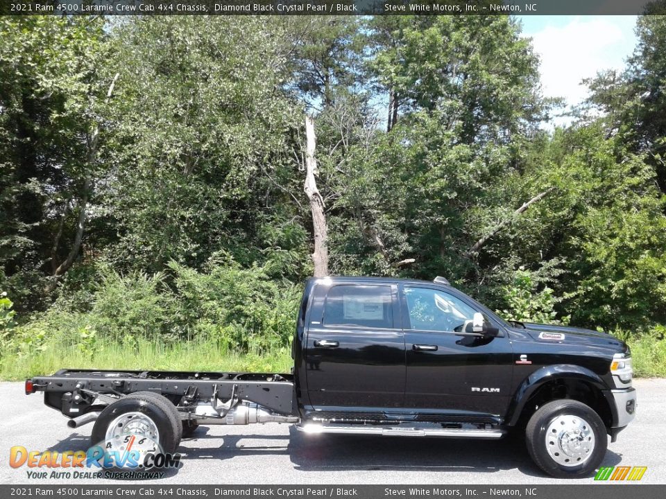 2021 Ram 4500 Laramie Crew Cab 4x4 Chassis Diamond Black Crystal Pearl / Black Photo #5