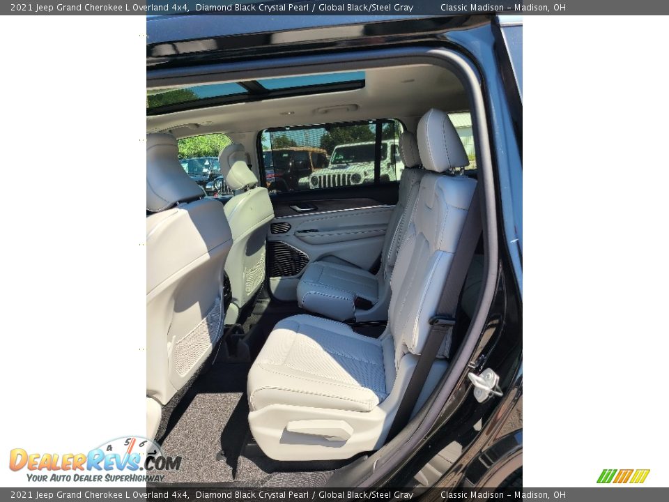 2021 Jeep Grand Cherokee L Overland 4x4 Diamond Black Crystal Pearl / Global Black/Steel Gray Photo #10