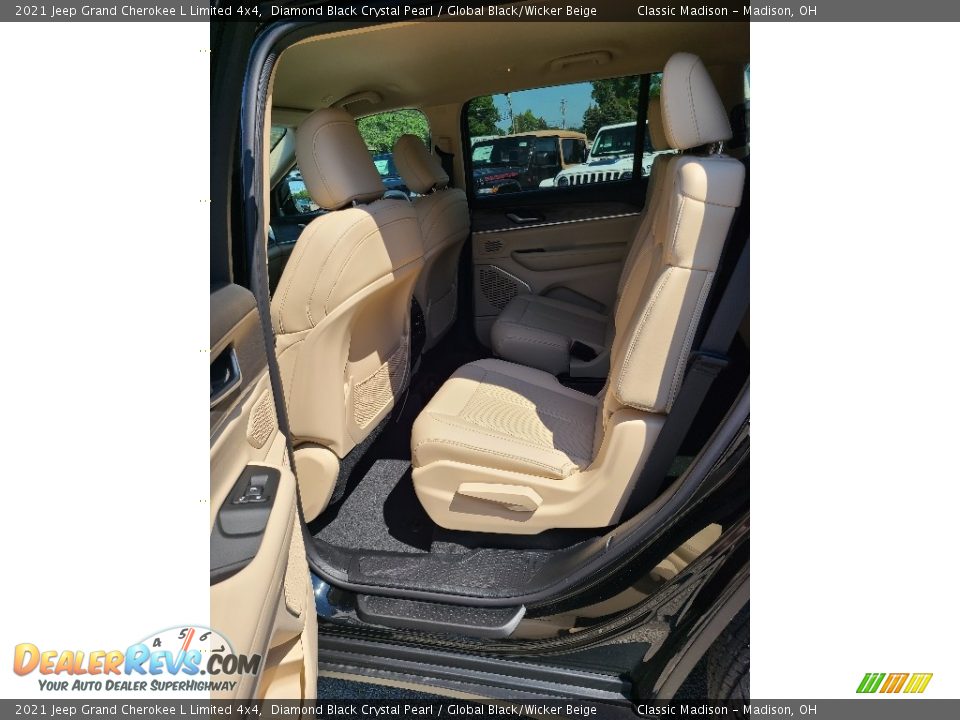 2021 Jeep Grand Cherokee L Limited 4x4 Diamond Black Crystal Pearl / Global Black/Wicker Beige Photo #12