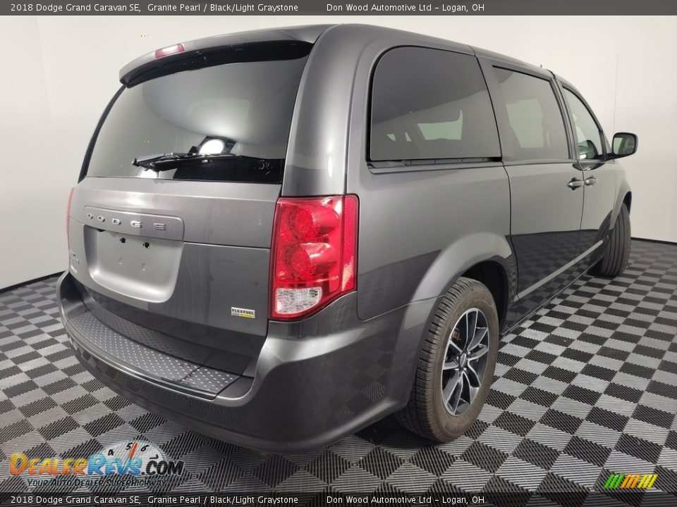 2018 Dodge Grand Caravan SE Granite Pearl / Black/Light Graystone Photo #9