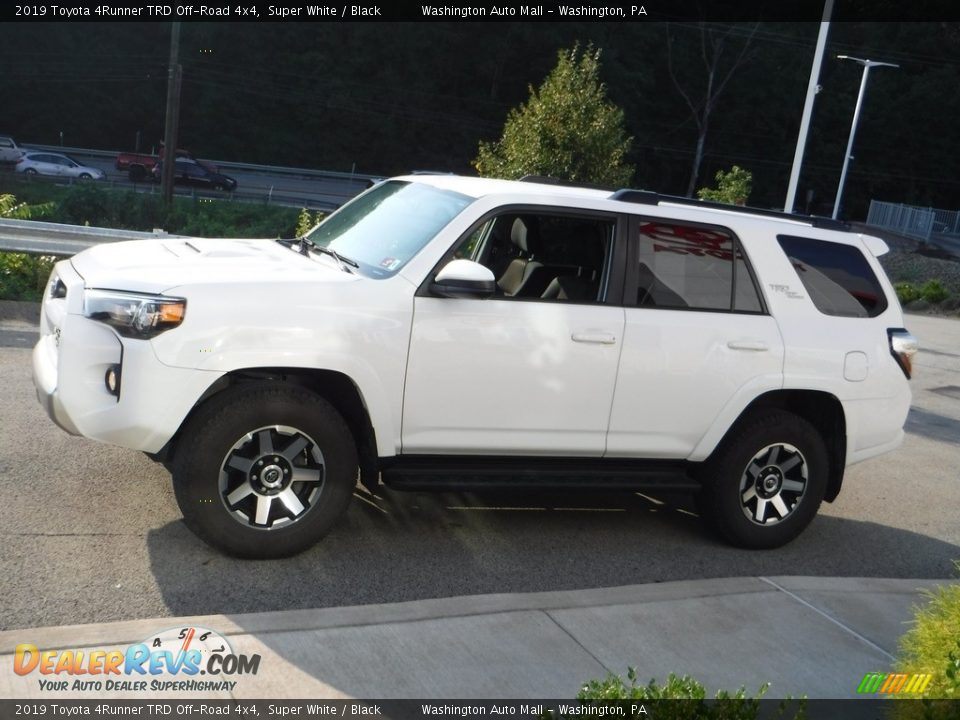 2019 Toyota 4Runner TRD Off-Road 4x4 Super White / Black Photo #15