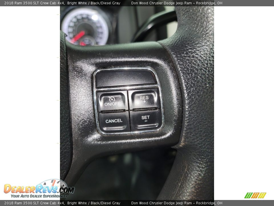 2018 Ram 3500 SLT Crew Cab 4x4 Bright White / Black/Diesel Gray Photo #18